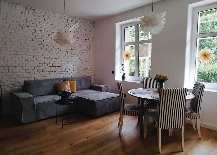 Schupplerova Kır Evi Hostejn